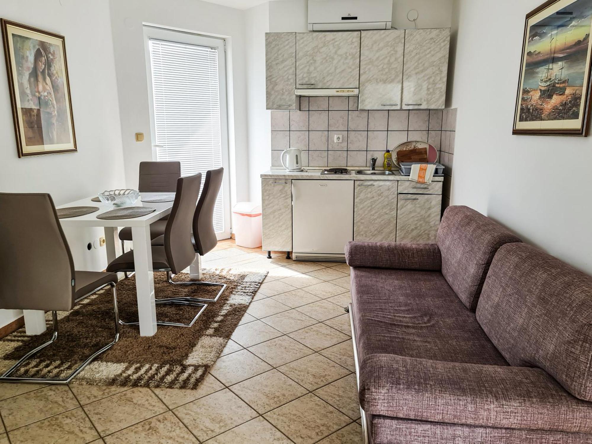 Apartments Benkovic Baška Eksteriør bilde
